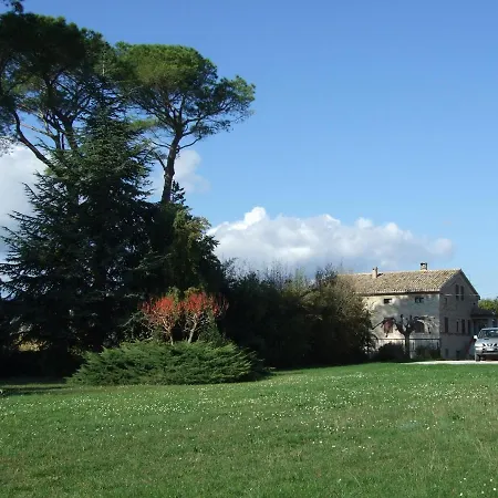 Elegante Nella Nostra D Epoca Vila Passo di Treia